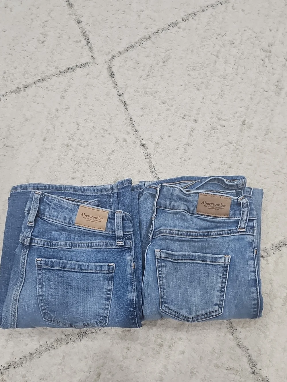 Bundle Abercrombie Jeans For Kids. Size 11/12